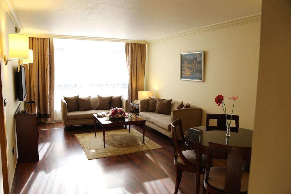 Le Commodore Hotel Bejrút Kültér fotó