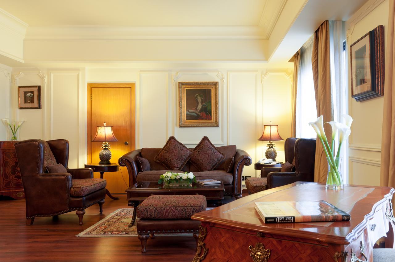 Le Commodore Hotel Bejrút Kültér fotó
