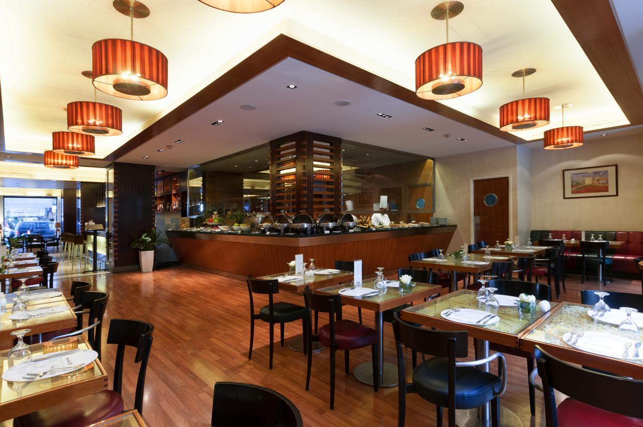 Le Commodore Hotel Bejrút Kültér fotó