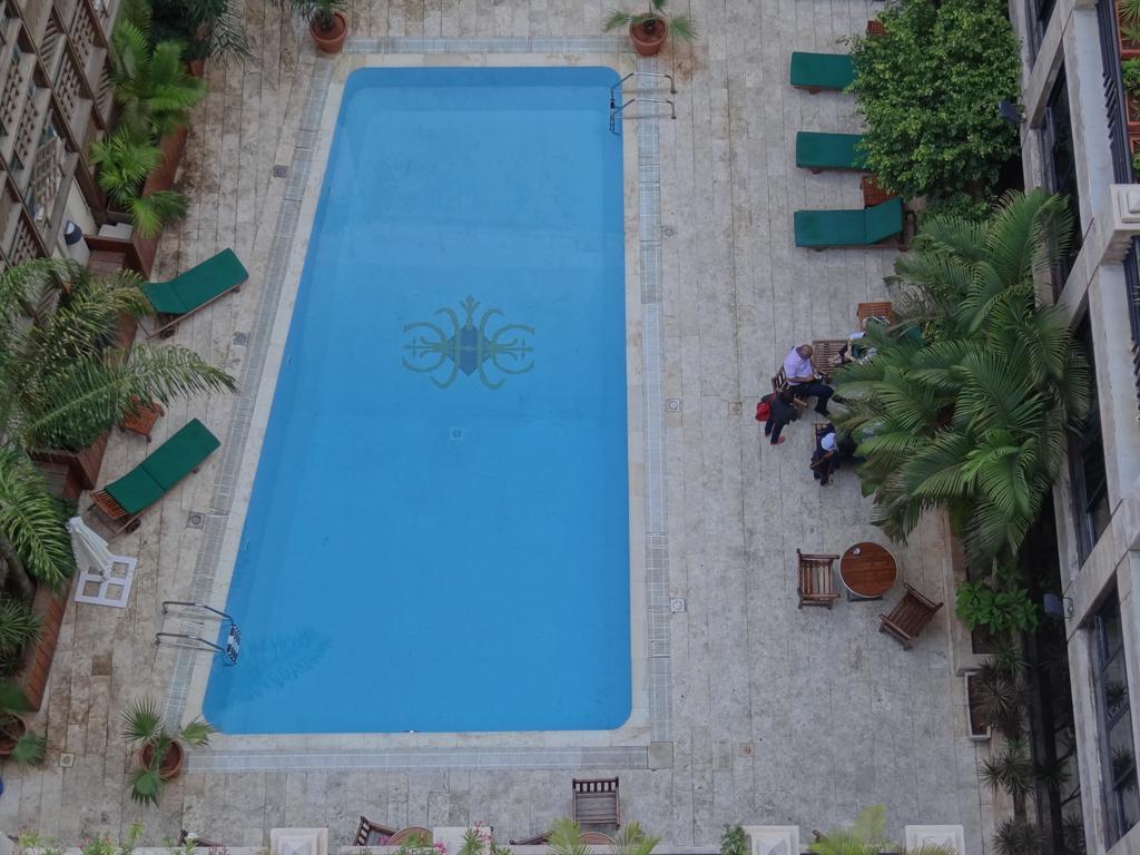 Le Commodore Hotel Bejrút Kültér fotó